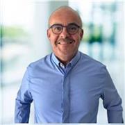 professeur informatique tous niveau, de la prise en main de la souris jusqu'à l'élaboration de planning de déploiements de projets