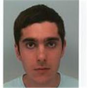 Étudiant en formation de Jeux-Vidéos, titulaire d'un bac S. Diplômé en Graphiste 3D.