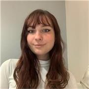 Je donne des cours de soutien scolaire et  particuliers en anglais, en ligne ou en face à face.