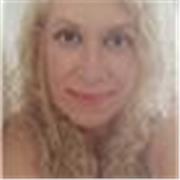 Clases adaptadas para cada alumno y profesora inglesa nativa alentadora