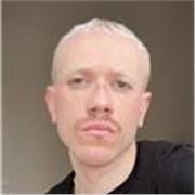 Soy veterinario y docente de biología, con interés en acercar las ciencias de la vida al alumnado de forma comprensible y aplicada