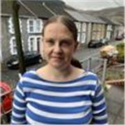 Native English lady with over 15 years experience offering help & guidance to those starting out 