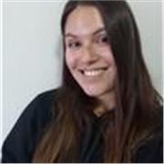 Profesora de Matemáticas brinda clases online para niños y jóvenes