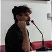 Ciao! Mi chiamo Leonardo, sono di Roma, e sono pronto ad aiutarvi nel supporto allo studio di materie artistiche e