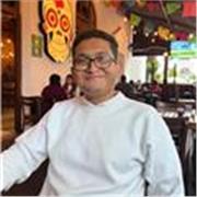 Licenciado en Marketing, con experiencia en el sector