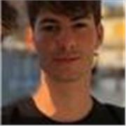 Giovane insegnante di inglese a Firenze, con esperienza di 1 anno negli Stati Uniti