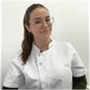 Graduada en Psicología y actualmente finalizando el Máster en Psicología General Sanitaria. Ofrezco apoyo académico y refuerzo.
