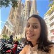 English tutor providing lessons to all ages