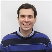 Dottore in chimica computazionale impartisce lezioni di matematica e fisica a studenti di medie e superiori e universitari di facoltà come medicina, biologia, veterinaria, farmacia, ecc