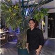 Profesor asistente de forma presencial o virtual