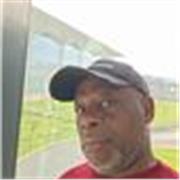 Hello, i Randy Njuke a Cameroonian of Anglo-Saxon background hereby applies as a home tutor for English language