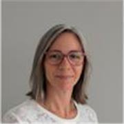 Soy una persona empatica y con formación en el área de las ciencia sociales, con vocación docente.