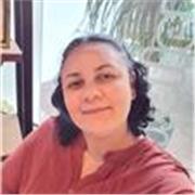 Abogada dicta clases de materias juridicas y relacionadas