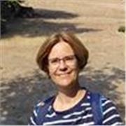 Profesora de Primaria y Secundaria en un colegio da clases particulares en verano para alumnos de Primaria y ESO de lengua, matemáticas, música