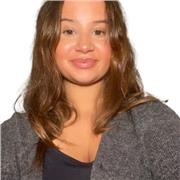 Engagierte Mathe Schülerin die gerne Schülern von 1-6 Klasse geben würd