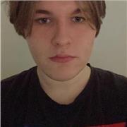 Étudiant pouvant aider les élèves collégiens pour leur brevet des collège