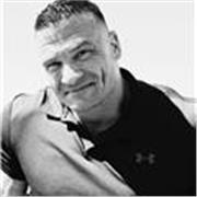 Profesor alemán, apto para todas las edades y niveles