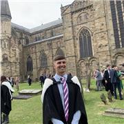 Experienced guidance for preparing UCAS applications, CVs and Cover Letters