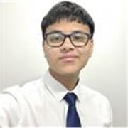 Profesor de inglés que enseña a niños de todas las edades