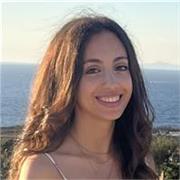 Offro lezioni private per scuole medie e superiori. Posso aiutare molto in matematica e scienze perché studentessa di ingegneria.