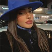 Sono una studentessa universitaria iscritta alla Federico ll, presso la facoltà di Sociologia. 
Impartisco lezioni private in presenza per bambini di scuola primaria e secondaria di primo grado