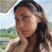 Insegnante di italiano, laurea triennale in lettere moderne e laurea magistrale in filologia moderna