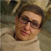 I'm a native speaker.
I'm happy to teach as adults, as children