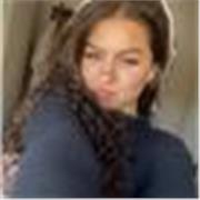 Estudiante de educación infantil, facilidad para la enseñanza y pasión por los niños. 