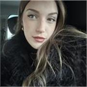 Ragazza diplomata al liceo linguistico (esabac) da’ lezioni di francese