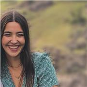 Sprachbegeisterung wecken: Erfahrene Englischlehrerin bietet dynamischen und effektiven Unterricht!