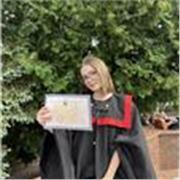 I'm a friendly and creative English teacher who loves making lessons fun and easy to follow. I focus on helping students.