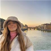 Profesora de Educación Primaria con nivel alto de inglés