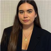 Profesora de inglés y de otra asignatura de primaria