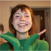 Mi chiamo Channi, vengo dalla Germania e insegno tedesco alle elementari e privatamente e aiutare con le conversazioni in inglese