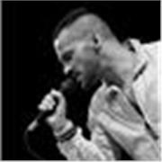 Salve! Sono un cantante e songwriter ,con esperienza ventennale.Ho studiato al CDPM di Bergamo x 5 anni tecnica vocale ( se interessati invio tutto il materiale ) mi propongo come vocal coach e songwring coach