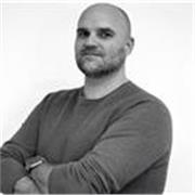 Profesor digital & IA con más de 15 años en escuelas de negocio y en instituciones públicas. 