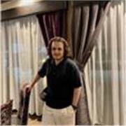 Sono un ragazzo con diploma di liceo linguistico e offro ripetizioni di inglese a ragazzi di liceo dal primo al quinto anno