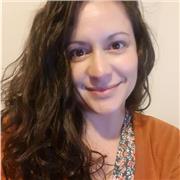 I am a Life Coach and I help students to explore their passions, personal & professional goals and start taking consistent action.