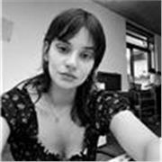 Dottoressa in Economia aziendale offre lezioni di materie scientifiche, algebra e fisica, e aiuto compiti in tutte le materie