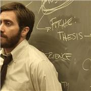 Docente impartisce lezioni presenziali e online