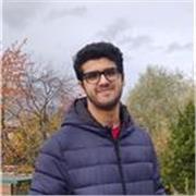 Physics tutor providing lessons to school students