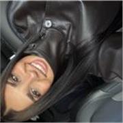 Profesora de 0-6 años epsecializada en primaria  aunque preferiblemente con pequeños de la casa