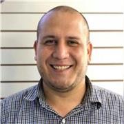 Consultor en gestión e innovación brinda clases de emprendimiento y gestión de negocios