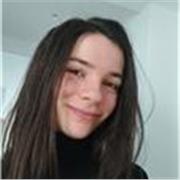 Profesora de francés apta para todos los niveles y edades. 