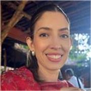 Professora particular de Inglês e Espanhol com experiência em aulas online e presencial para crianças, adolescentes e adultos