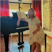 Profesora Superior de Piano