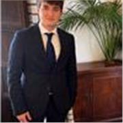 Entrenador de fútbol sala para niños de cualquier edad. Soy un amante del fútbol sala.