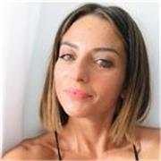Grafica professionista, offre lezioni personalizzate di Photoshop, Illustrator, InDesign a Genova o da remoto