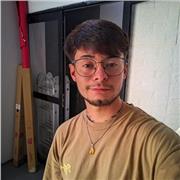 Clases virtuales y presenciales de educación física