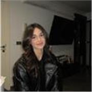 Hace 10 años que estudio francés y tengo una filología francesa. Estoy capacitada para dar clases tanto a niños como adultos.